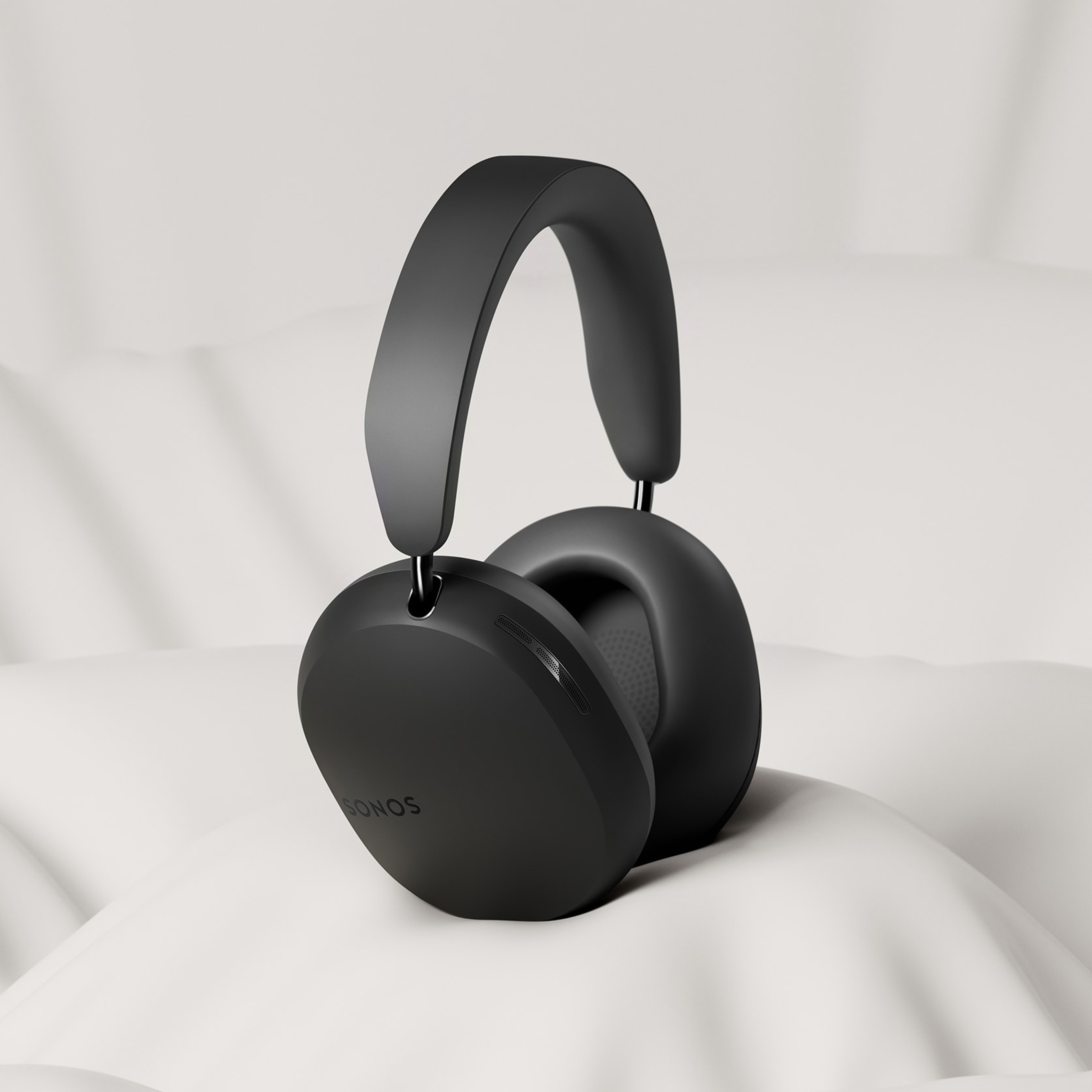 Sonos Ace in Schwarz
